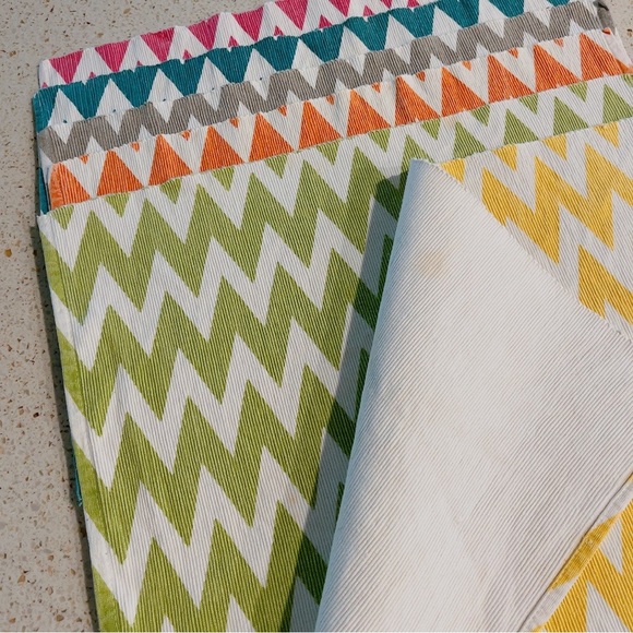 Fabric placemats. Set of 6 - Picture 2 of 9